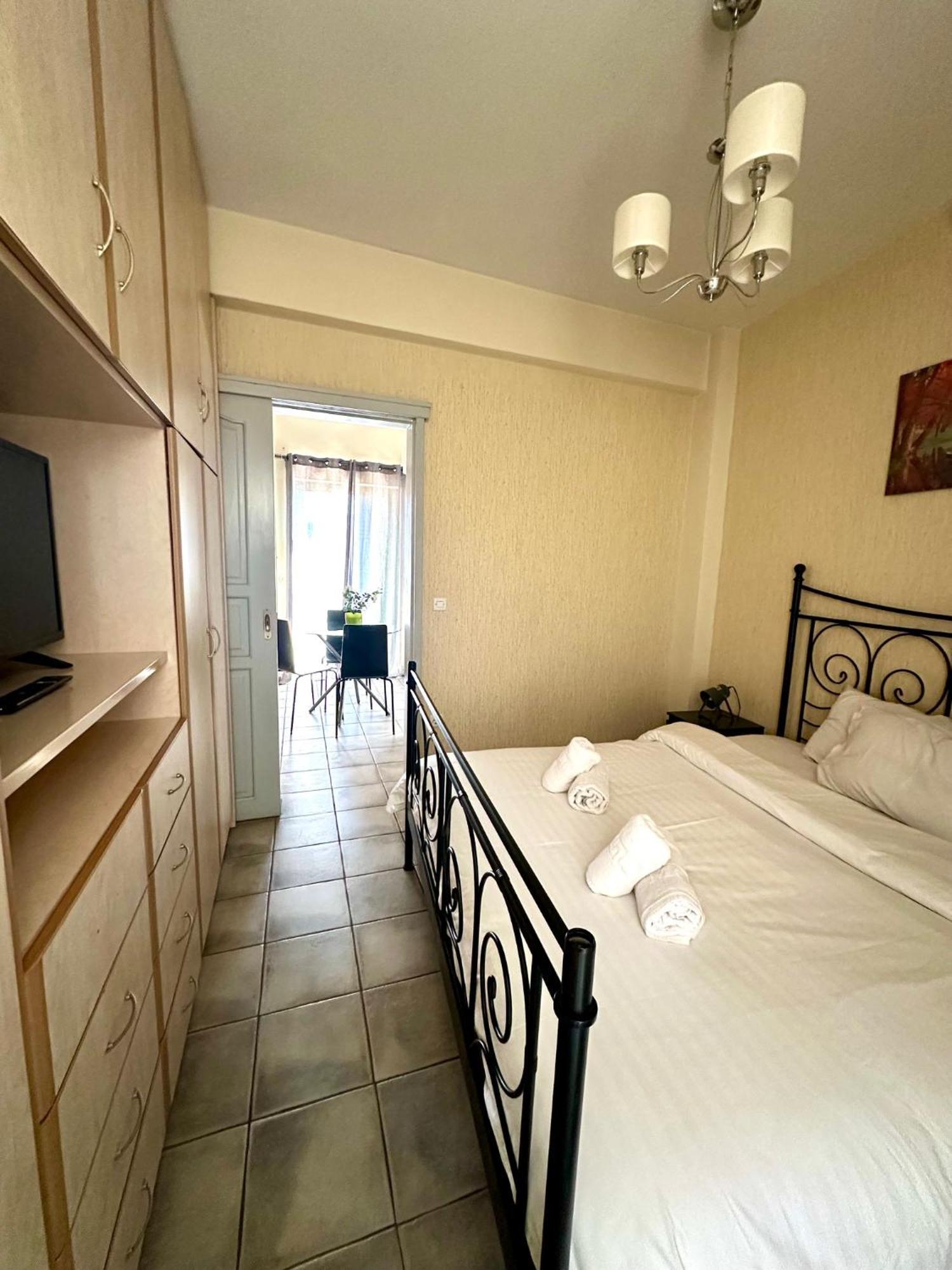 Cozy Apartments Mc Queen Atenas Exterior foto